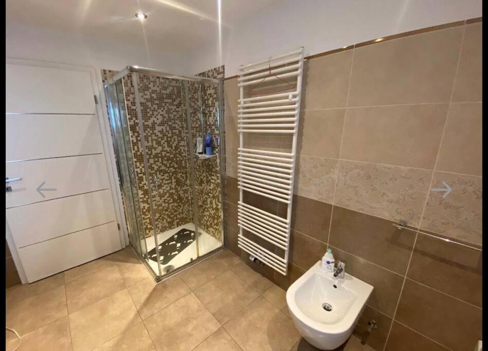 Villa Mit Pool Зигбург Екстериор снимка